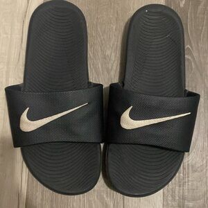 Nike Black Slides need some tlc size 6y
